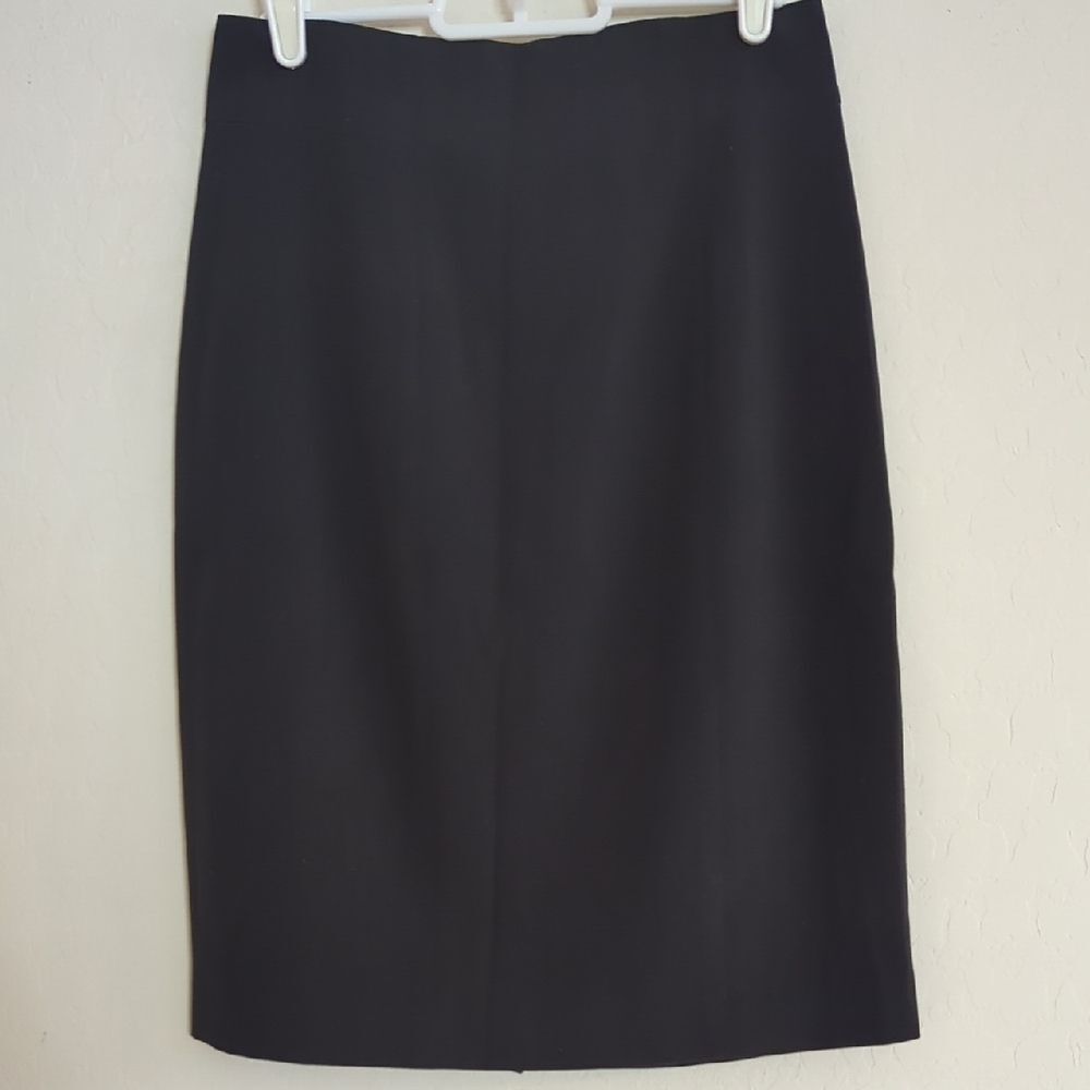 Tahari Classic Pencil Skirt Black Knee-Length - Size 6